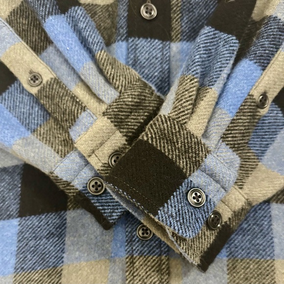 Filson Northwest Wool Blue and Black Checkered Shirt- Size M - Picture 3 of 16
